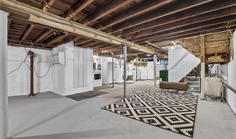 9 LINCOLN Pkwy, Bayonne, NJ 07002