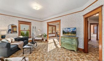 835 7th St, Berthoud, CO 80513