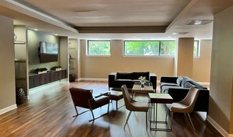 2111 WISCONSIN Ave NW #420, Washington, DC 20007