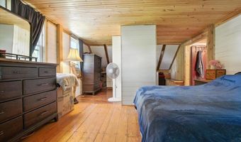 817 Riverside Dr, Augusta, ME 04330