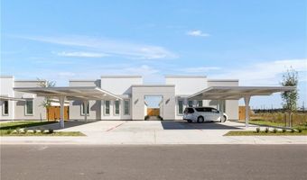 1032 Palm Dr, Alamo, TX 78516