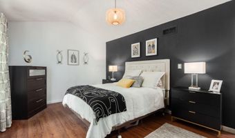 918 Timothy Dr, Columbus, OH 43230