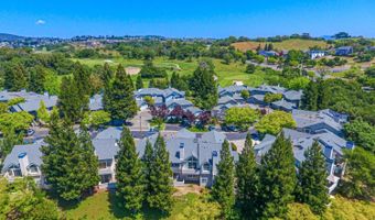 2016 Stonefield Ln, Santa Rosa, CA 95403