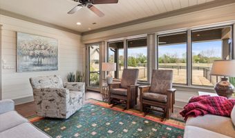 111 Appaloosa Dr, Albertville, AL 35951