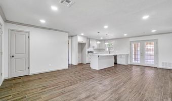 1608 Truman Dr, Altus, OK 73521