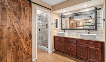 2862 Calmgarden Rd, Acton, CA 93510