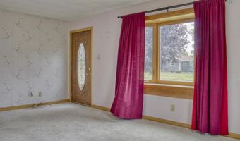 921 W WEILAND Ave, Appleton, WI 54914