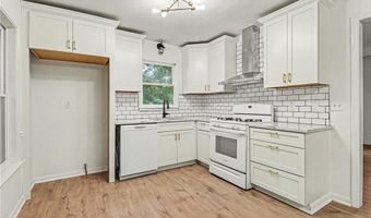 223 Hawkins Farm Cir, Ball Ground, GA 30107