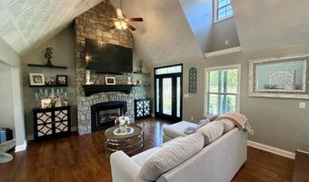 1011 Pembrooke Dr, Bardstown, KY 40004