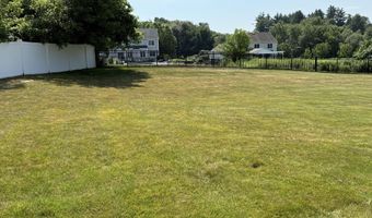 7 Hammerstone Ln, Altamont, NY 12009