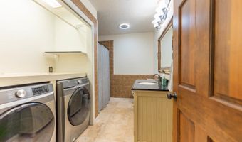 2125 Duffer Ln, Batesville, AR 72501