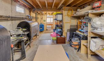 176 Reservoir Rd, Campton, NH 03223