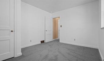 2119 Mcminn St, Aliquippa, PA 15001