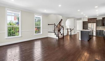 322 N GEORGE MASON Dr, Arlington, VA 22203