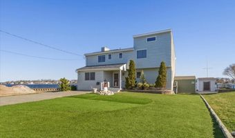 32 Cove Rd W, Bayville, NJ 08721