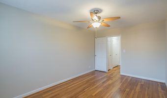 214 N GEORGE MASON Dr 214-4, Arlington, VA 22203