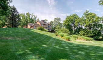 6505 Old Darby Trl NE, Ada, MI 49301