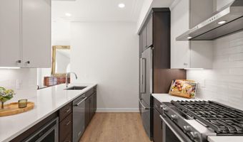 625 SLATERS Ln 401, Alexandria, VA 22314