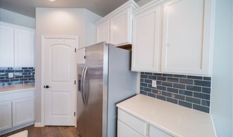 3802 Saguaro Dr, Carlsbad, NM 88220