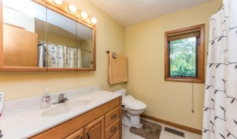 3490 Coffee Landing Rd, Adamsville, TN 38310