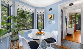 41 Hunter Ave, Newport, RI 02840