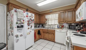 2209 Forrest Park Dr, Arkadelphia, AR 71923