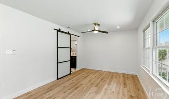 6 Spanish Moss Ct, Savannah, GA 31419