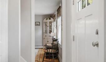 44 Old Great Rd, North Smithfield, RI 02896