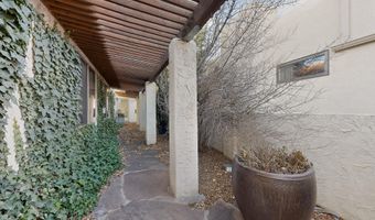 9735 Village Green Dr NE, Albuquerque, NM 87111