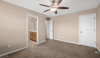 672 Berrywine Ln, Arnold, MO 63010