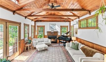 107 Spring Grove Rd, Glocester, RI 02814
