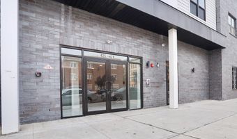 425 AVENUE C 501, Bayonne, NJ 07002