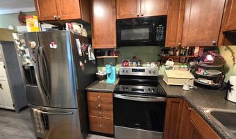 48 Fisher St, Andrews, NC 28901
