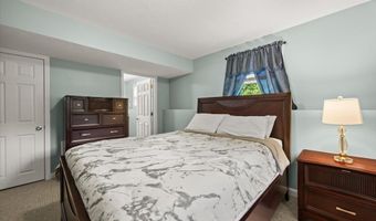 38 County St, Blackstone, MA 01504