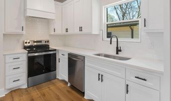 921 Banner St, Benton, AR 72015