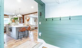 813 S 300 West Rd, Albion, IN 46701