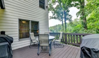 1349 Woodtrace Ln, Auburn, GA 30011