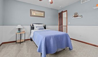 4027 E GLORY Ln, Appleton, WI 54913