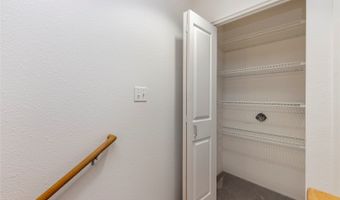 1317 Moanalualani Way 13C, Honolulu, HI 96819