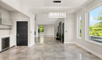 6600 RESERVES HILL Ct, Annandale, VA 22003