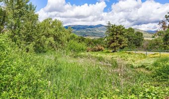 138 Crocker St, Ashland, OR 97520