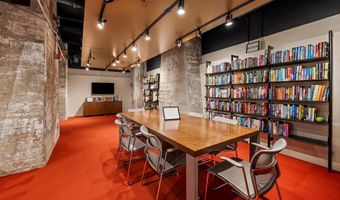 1200 STEUART St 912, Baltimore, MD 21230