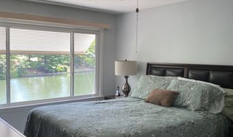 12 Pine Point Dr, Bridgeport, CT 06606