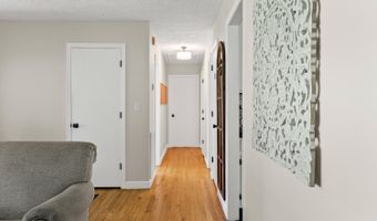 1604 Avondale Dr, Altavista, VA 24517