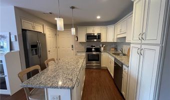 60 Saw Mill Dr 303, North Kingstown, RI 02852