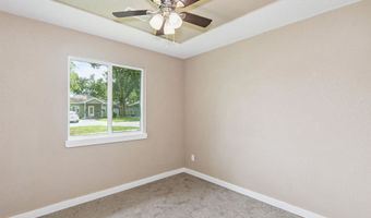 412 E Clark Ave, Augusta, KS 67010