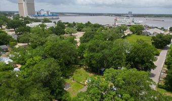 415 Dacey St, Biloxi, MS 39530