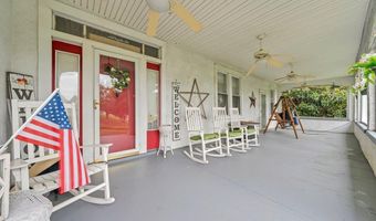 901 Bedford Ave, Altavista, VA 24517