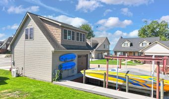 7787 Farnsworth, Algonac, MI 48001