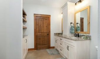 217 Laird Rd, Apple Springs, TX 75926